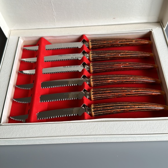 Vintage 6 pc Steak Knife set by Washington Forge - Picture 2 of 6